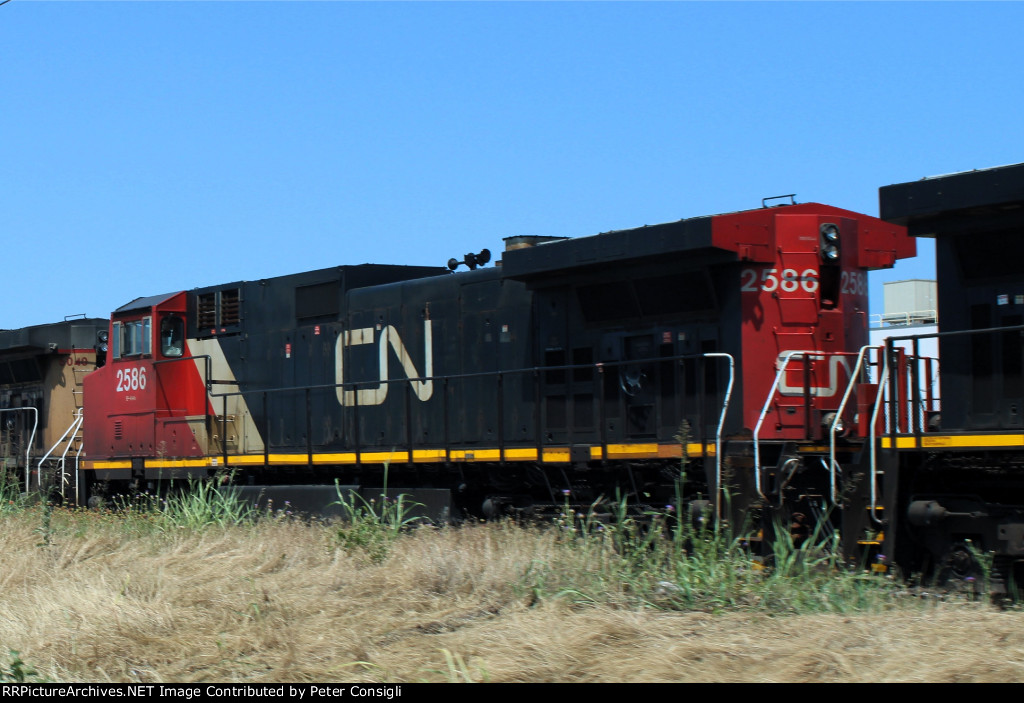 CN 2586